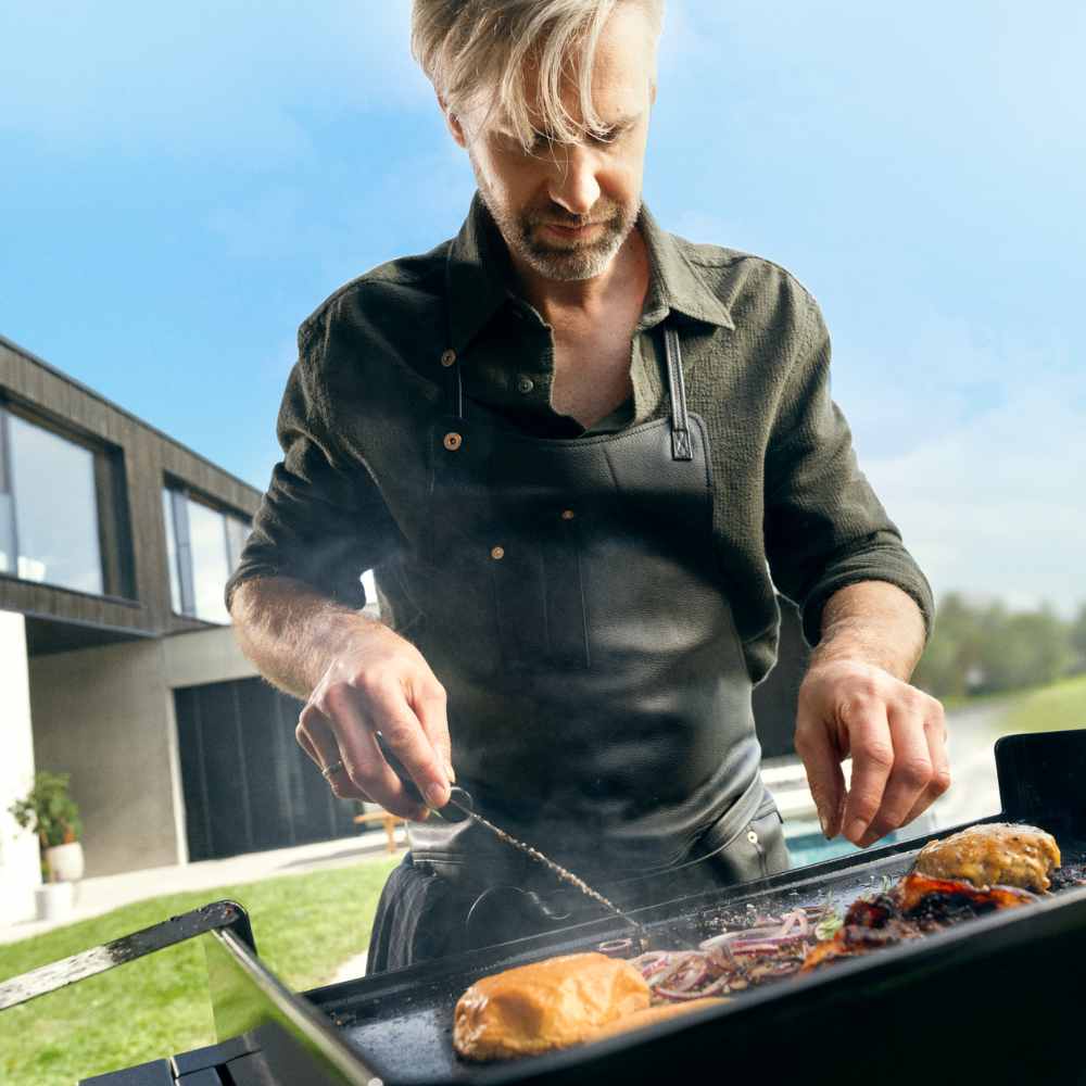 WMF Plancha-Grillwagen-Set 🔥 Gas-Grillplatte mit Wagen, Deckel & Schutzhaube (75 cm, gasbetrieben)